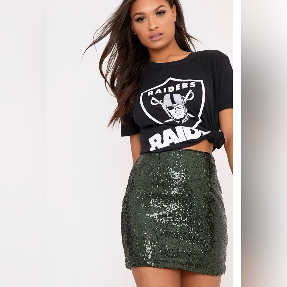 Lucy Paris Green & black Sequin mermaid scales skirt - Picture 3 of 15